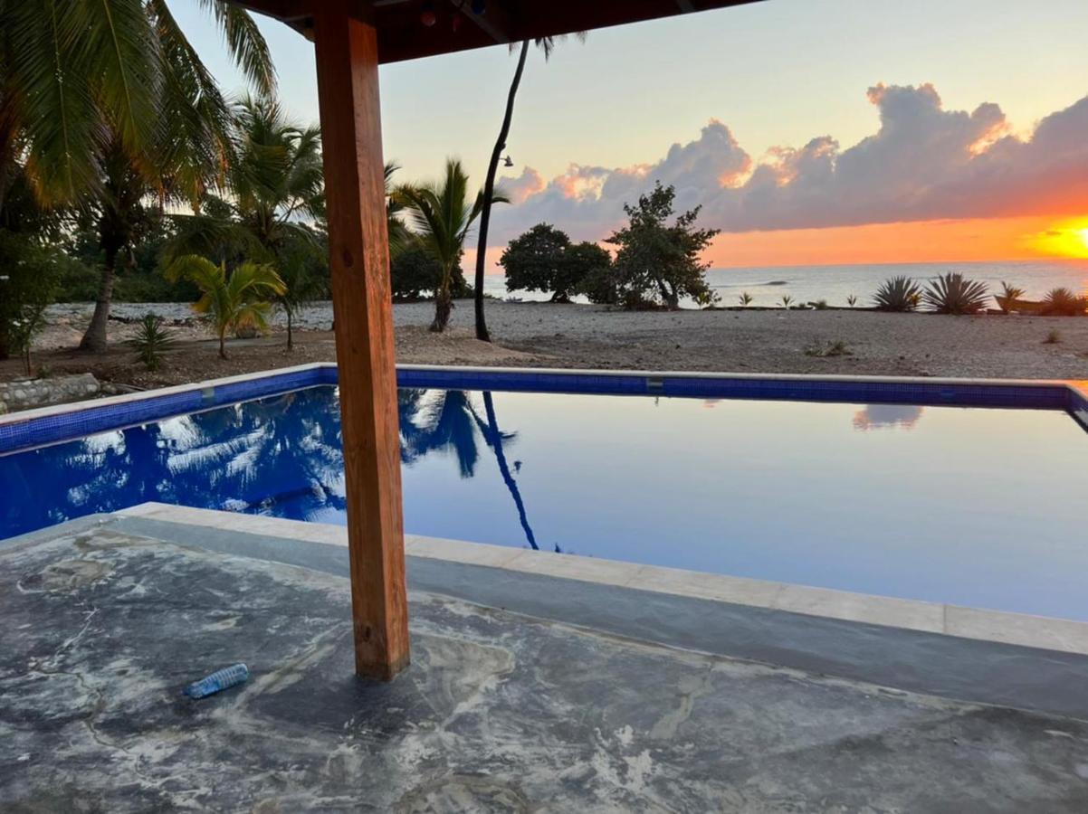 Hotel Al Mare Barahona Экстерьер фото