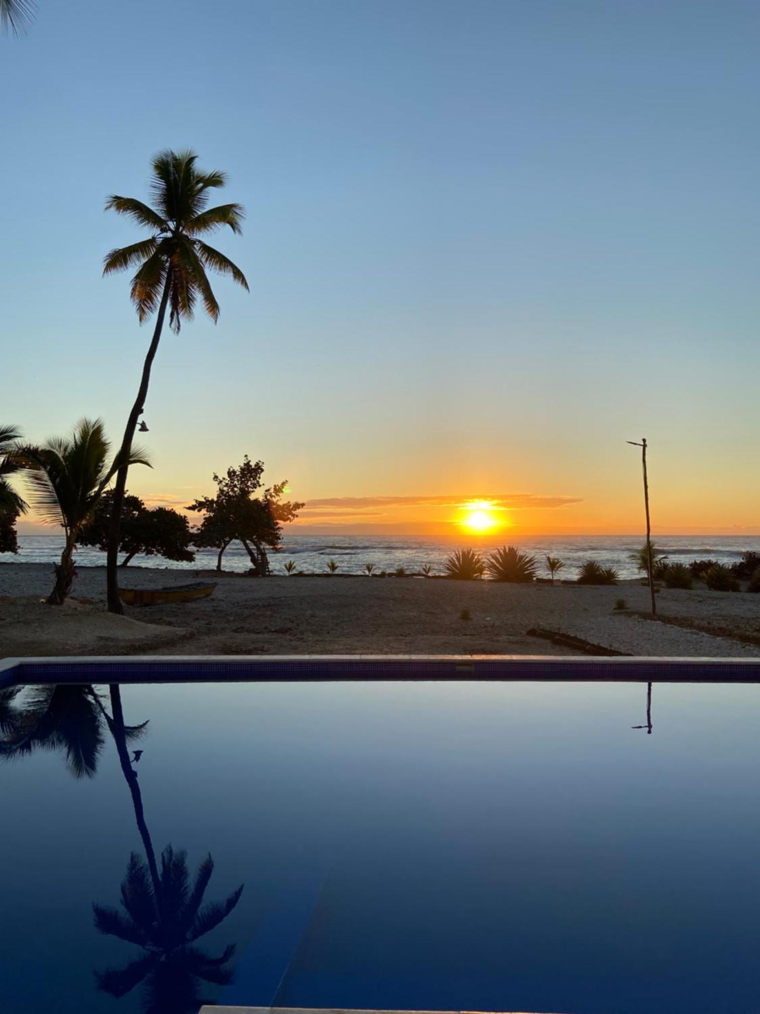 Hotel Al Mare Barahona Экстерьер фото