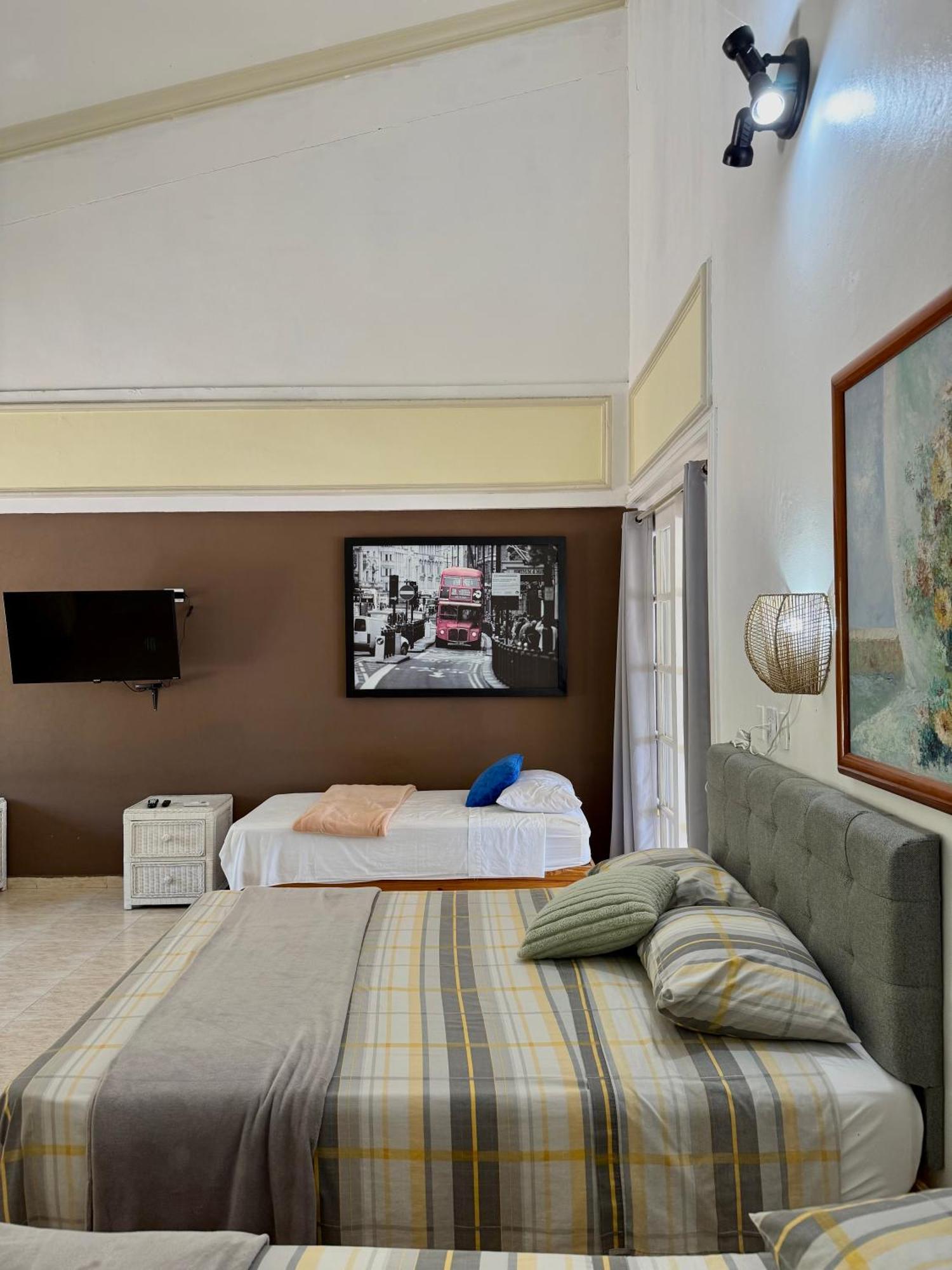 Hotel Al Mare Barahona Экстерьер фото