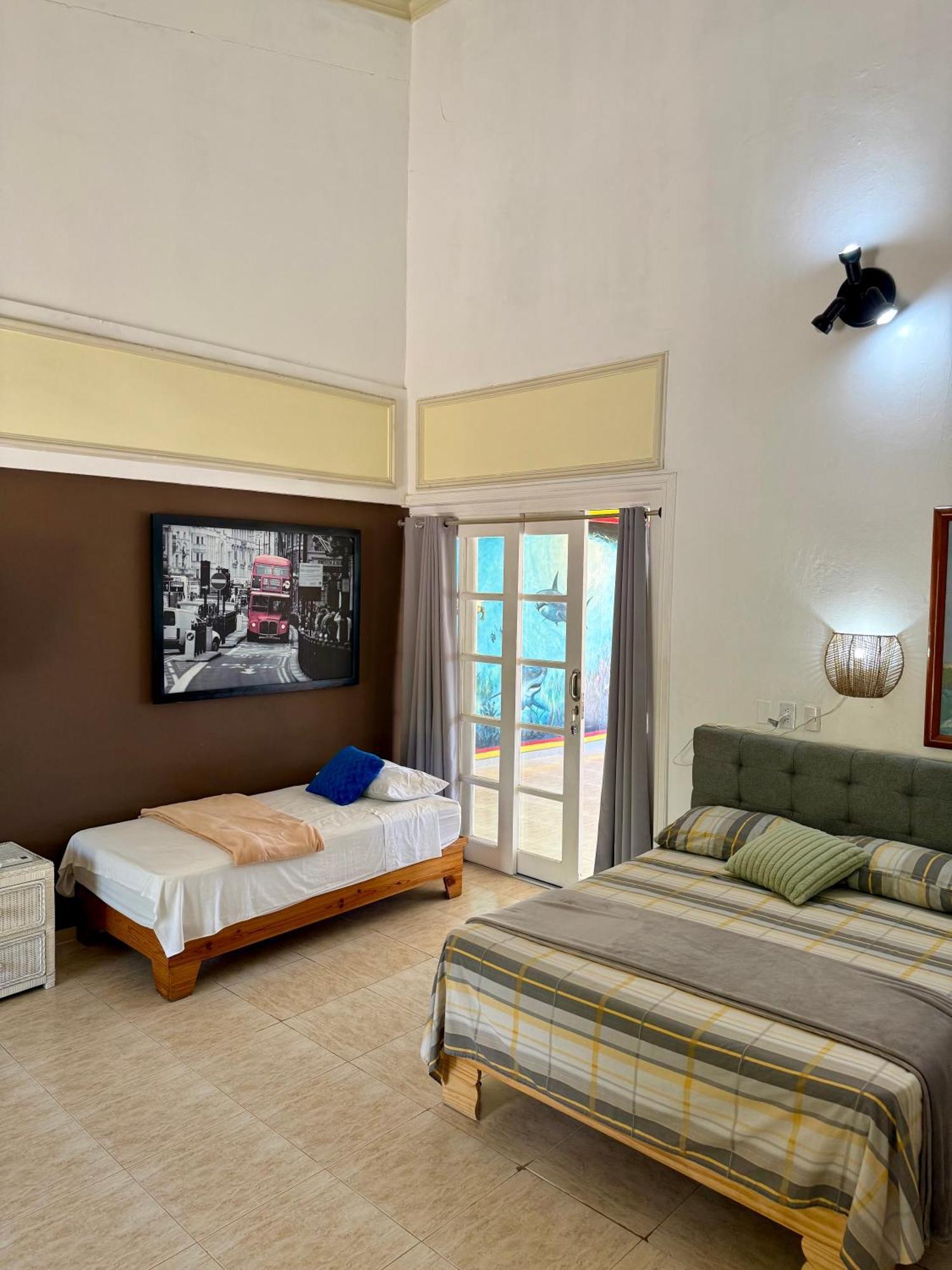 Hotel Al Mare Barahona Экстерьер фото