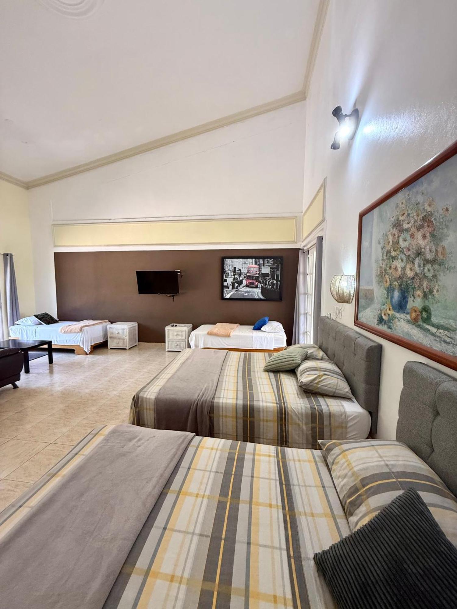 Hotel Al Mare Barahona Экстерьер фото