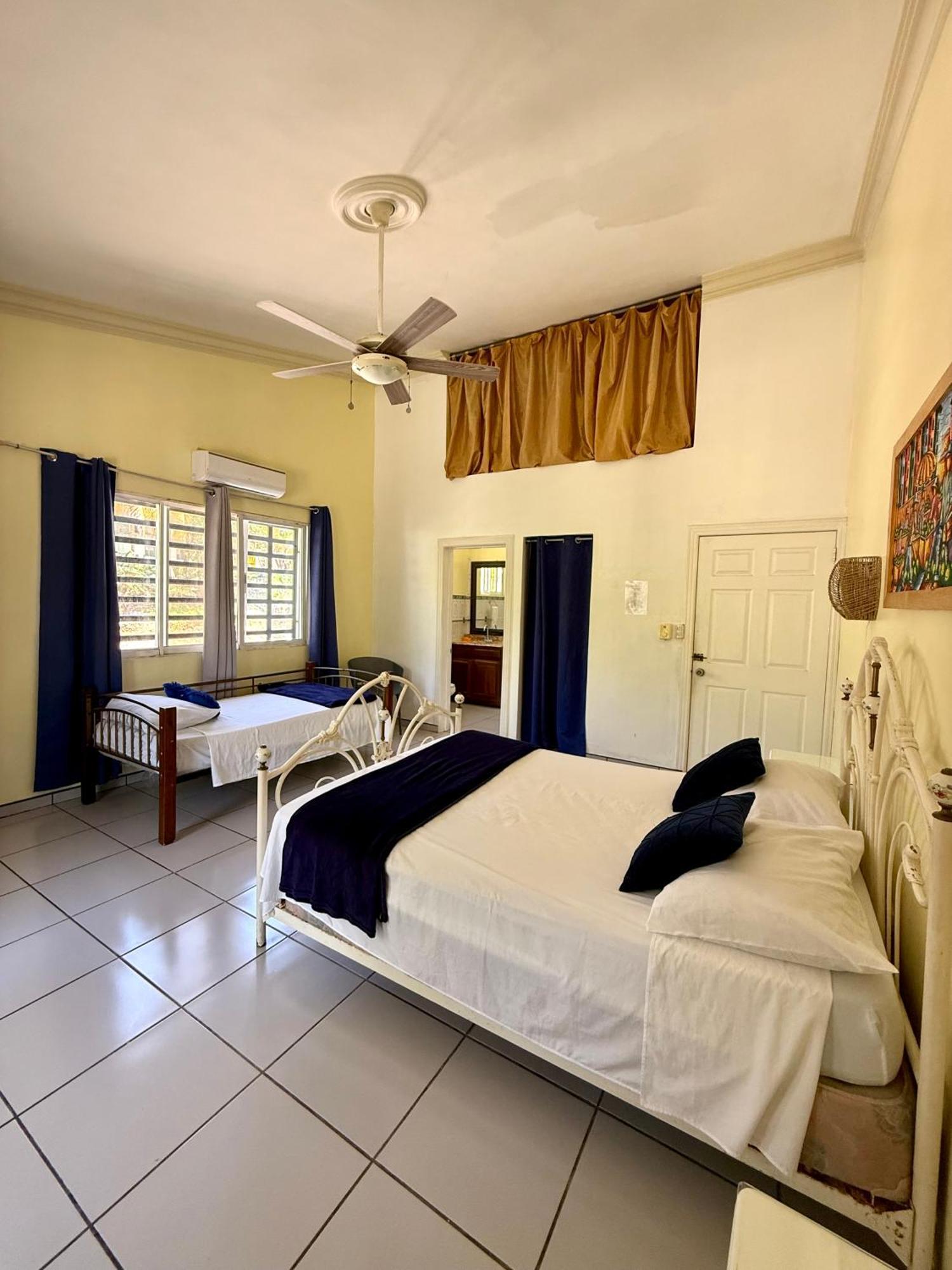 Hotel Al Mare Barahona Экстерьер фото